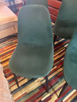 Juego de 4 sillas de pana verde