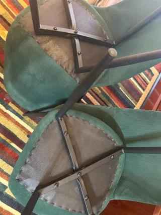 Juego de 4 sillas de pana verde