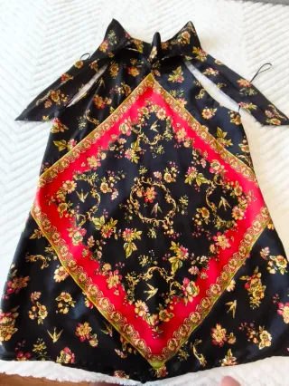 Camisa sin mangas Zara floral Talla M