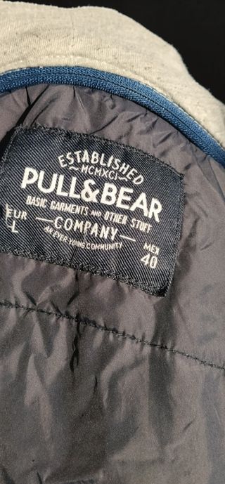 Cazadora vaquera Pull and Bear con capucha