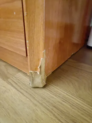 Cómoda y dos mesillas