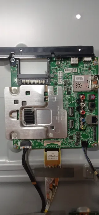 *Despiece TV LG 60UH615V