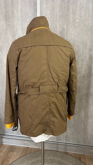 Chaqueta Zara Hombre Marrón y Amarillo