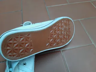 Zapatillas Blancas Talla 44 Nuevas