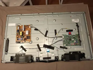 TV LG 42 3D averiada