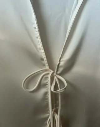 Camisa satén blanca mujer