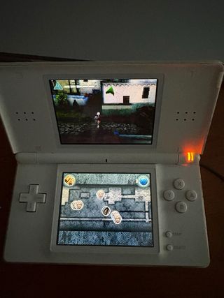 Nintendo DS Lite Blanca + Assassin's Creed