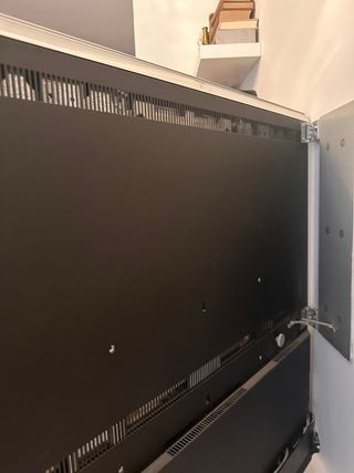 TV Bang & Olufsen Diseño Modelo BeoVision 10-40