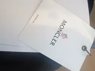 Camiseta Moncler Negra Logo