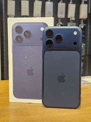 IPHONE 17 PRO MAX 1TB BLU 100% BATTERIA