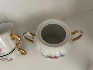 Juego de café 11 piezas porcelana floral dorado