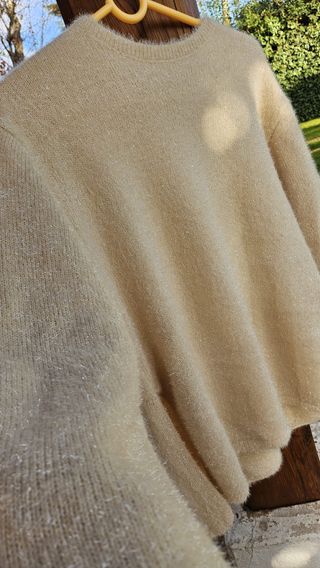 Jersey beige con brillos