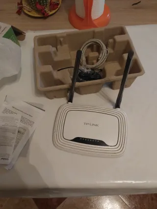 Router TP-LINK Wireless N 300Mbps