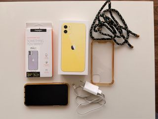 iPhone 11 128GB Amarillo