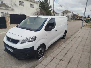 Peugeot Expert 2019