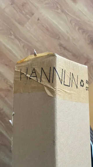 Dos Estanterías de madera.