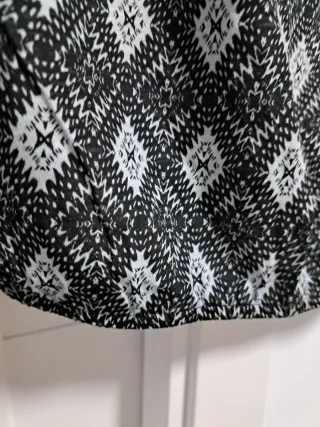 Camiseta tirantes C&A geométrica Talla M algodón