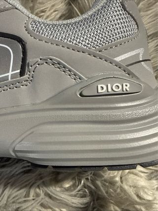 Zapatillas deportivas Grises y Blancas