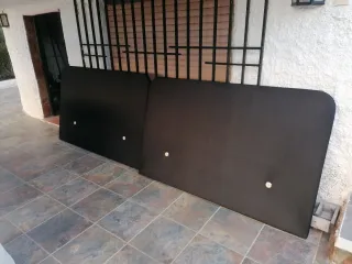 Base tapizada desmontable (cama 190x150).