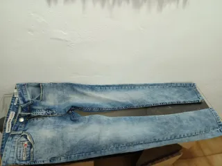 Pantalón hombre Talla europea 38