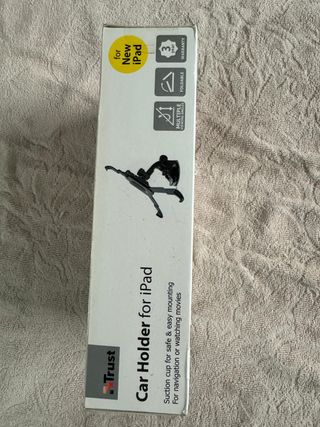 Supporti auto per iPad Trust e Clampad