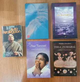 Lote de 5 libros: Espiritualidad, Budismo y Yoga