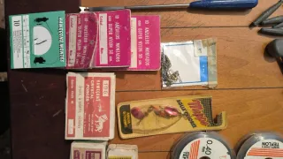 Carrete Daiwa GS6 y aparejos de pesca