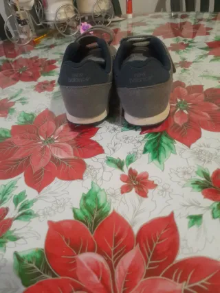 Zapatillas New Balance talla 31,5( 19,5cm)