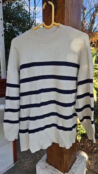 Jersey de rayas azul y blanco