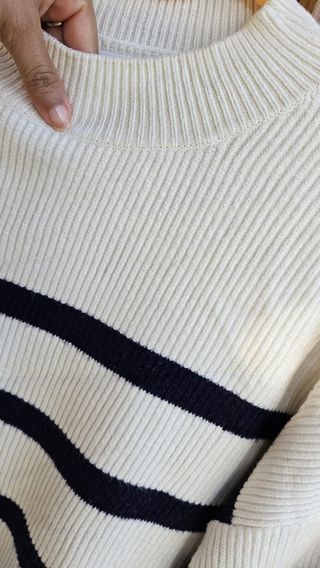 Jersey de rayas azul y blanco