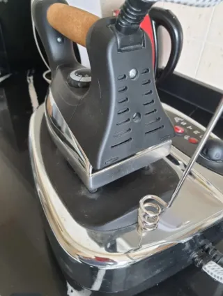 Centro de Planchado Astro