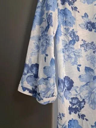 Camiseta floral manga 3/4 talla L