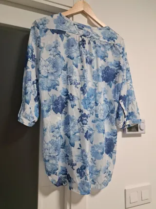 Camiseta floral manga 3/4 talla L