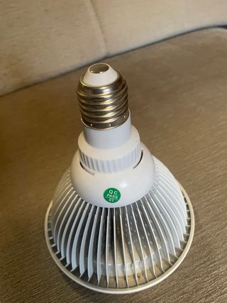 Bombilla LED E27 36W PAR38 Hidropónico