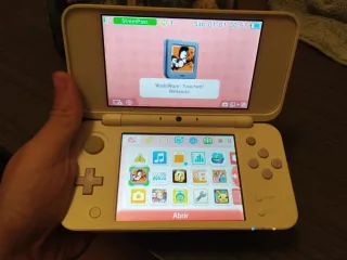 Nuovo Nintendo 2DS XL Viola