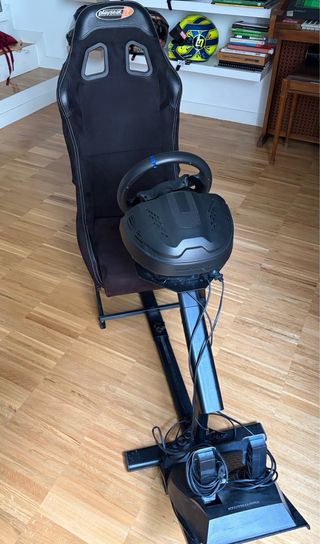 Silla Playseat con Volante y Pedales. Como nueva.