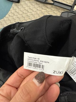 Pantaloni neri effetto pelle