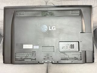 TV LG 42 Full HD + base pared + mando