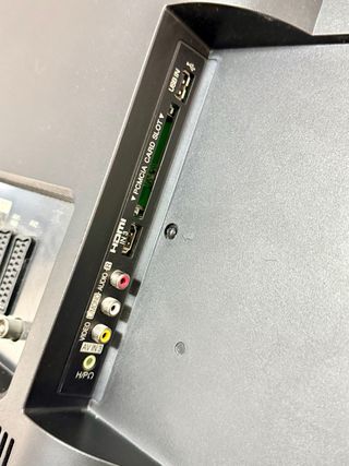 TV LG 42 Full HD + base pared + mando