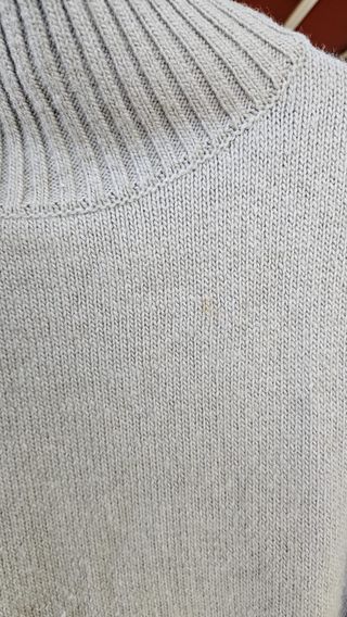 Jersey beige cuello alto talla única