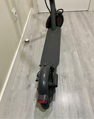 Patinete Xiaomi Esencial Negro