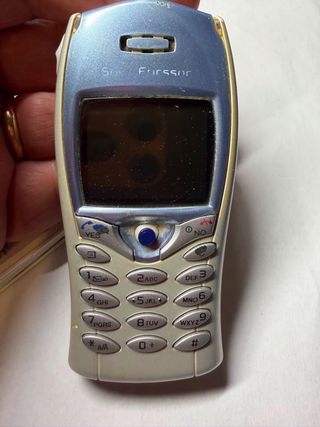 Sony Ericsson T68i non testato