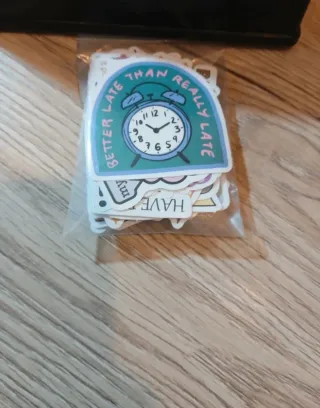 46 pegatinas con mensajes variados