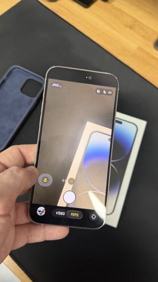 iPhone 14 Pro Max 128GB con caja y funda