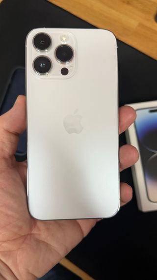 iPhone 14 Pro Max 128GB con caja y funda