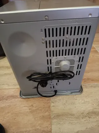 Estufa queroseno gris metal/plástico