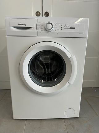 Lavadora Balay Blanca(porte incluido ,zona)