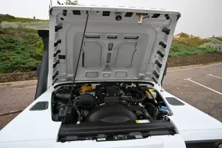 Land Rover Defender 2011