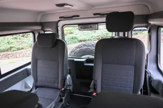 Land Rover Defender 2011