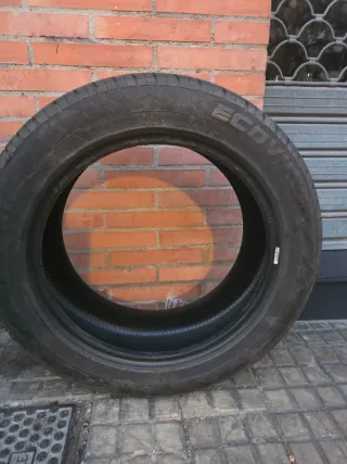 Neumático 225/55 R18 90%